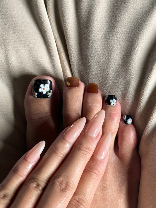 Honeymoon Afterglow | Petal Kiss Pair