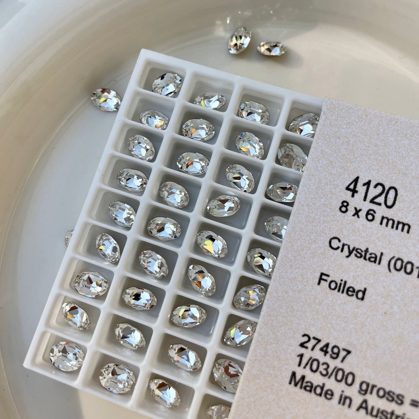 SOVELLEM Crystal-Cut Glow™